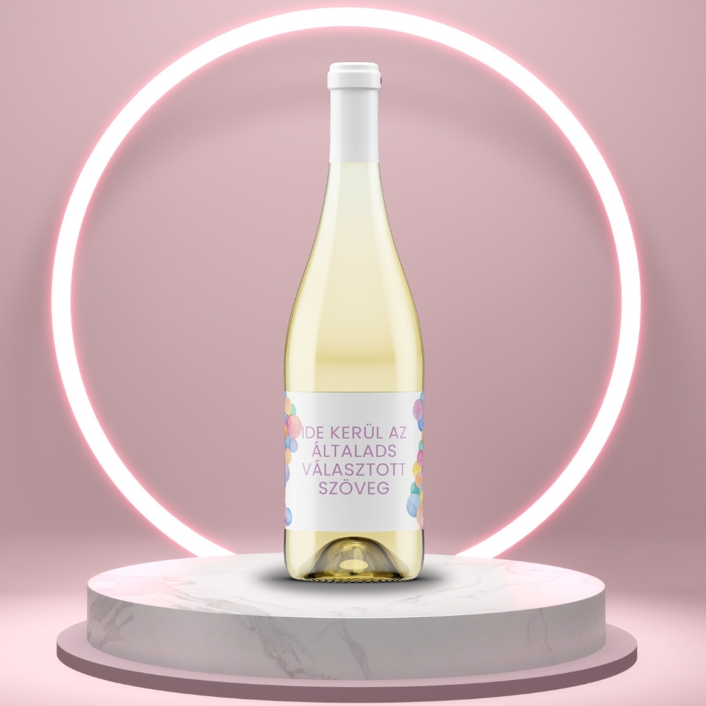 szuletesnapi_uveg_cimke_kezzel_festett_szines_lufikkal_bor_pezsgo_fekvo_hatcimke_uvegen